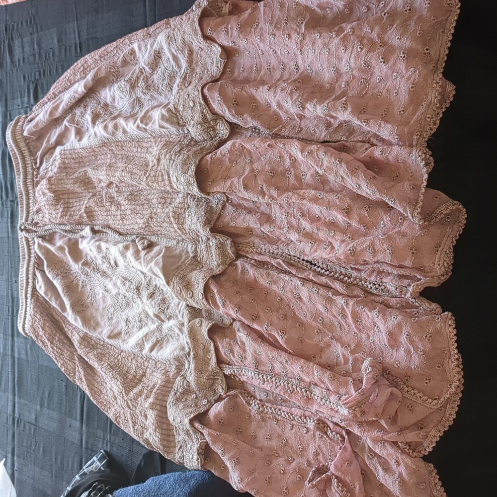Vintage finer fabulous free frilly skirt